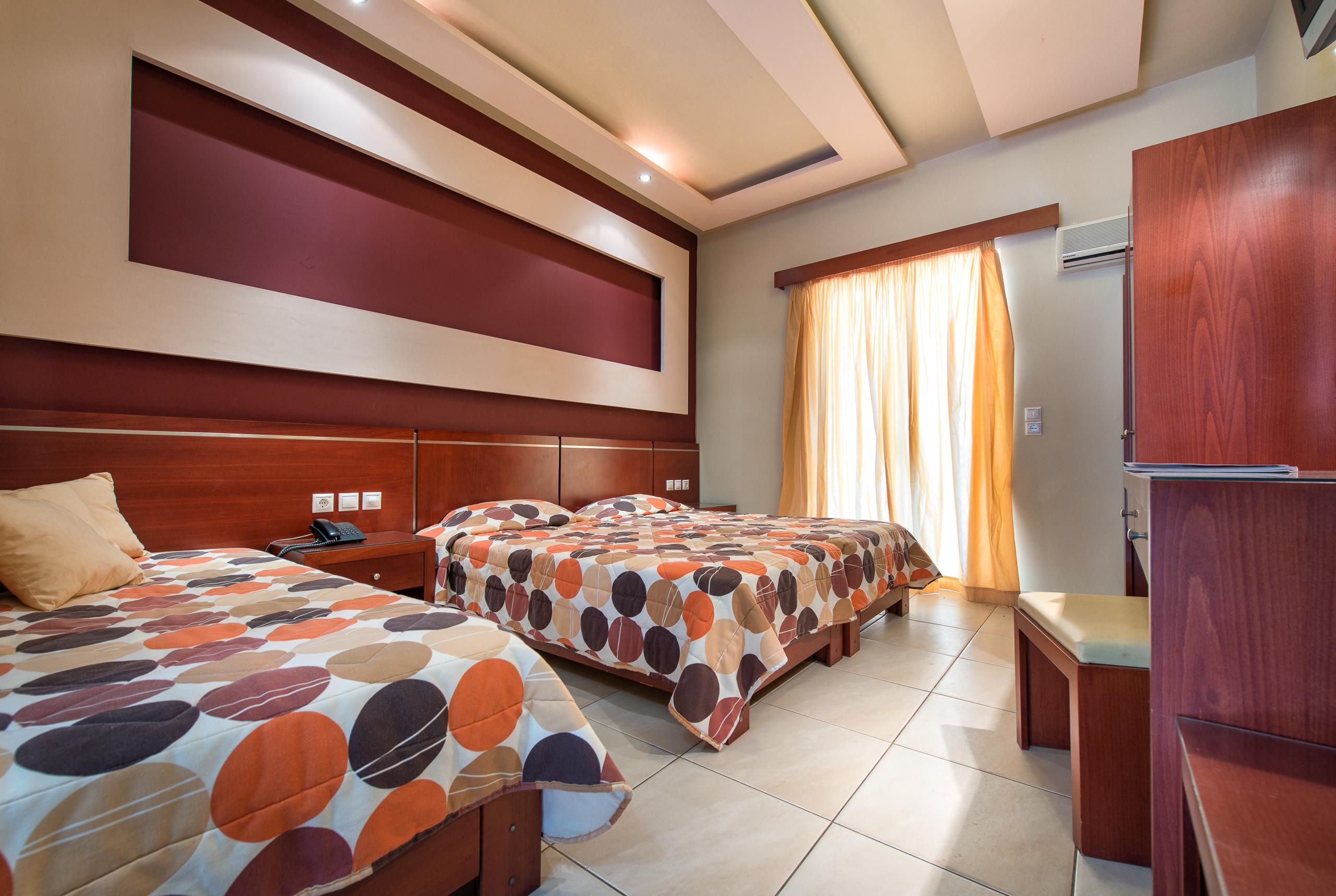 Canadian Hotel 라가나스 외부 사진