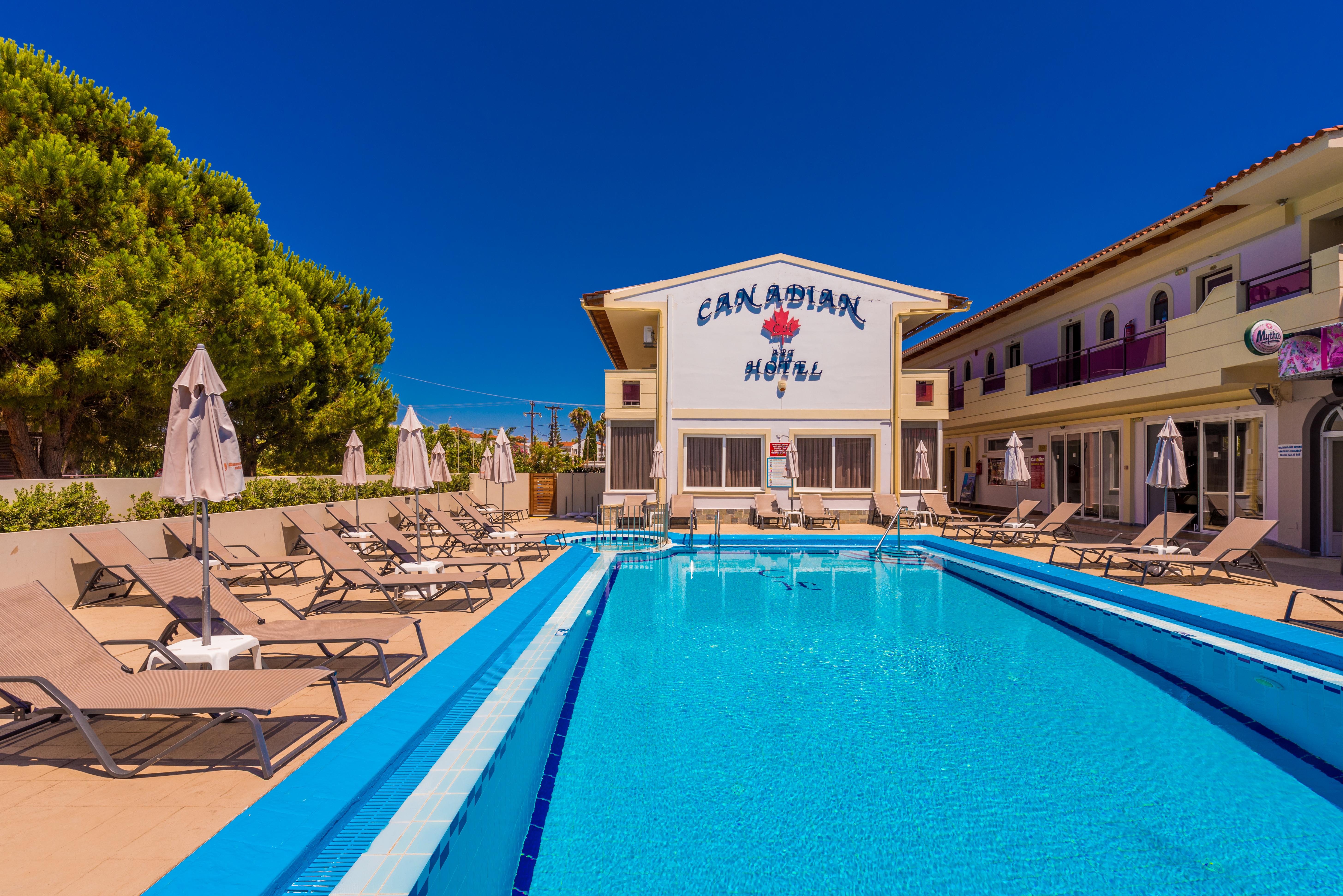 Canadian Hotel 라가나스 외부 사진