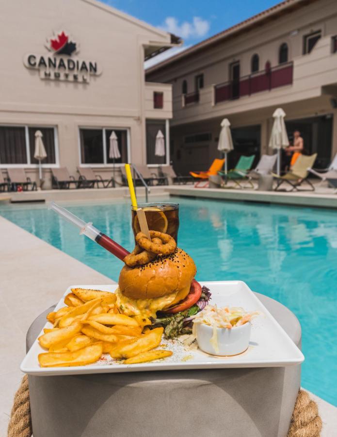 Canadian Hotel 라가나스 외부 사진