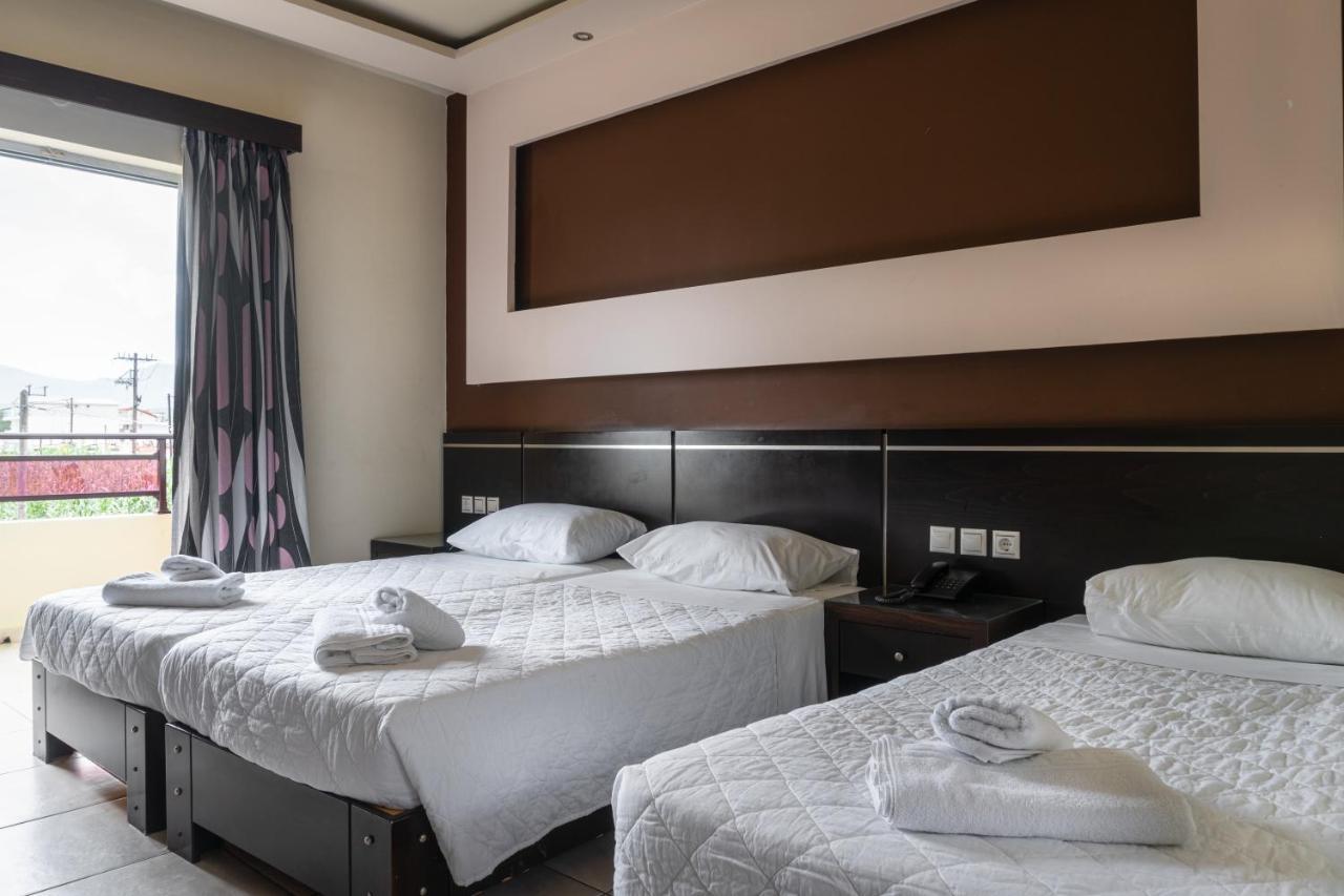 Canadian Hotel 라가나스 외부 사진