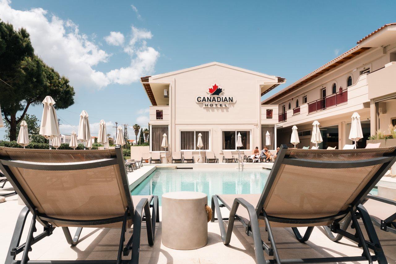 Canadian Hotel 라가나스 외부 사진